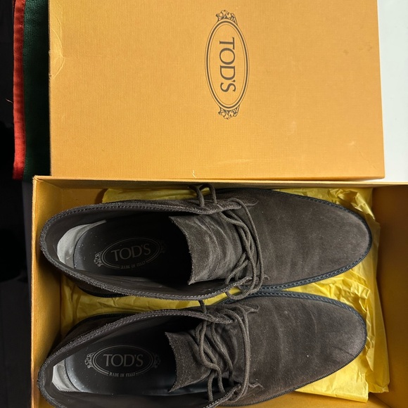TOD\'S Men\'s Gray Suede Shoes main image 7